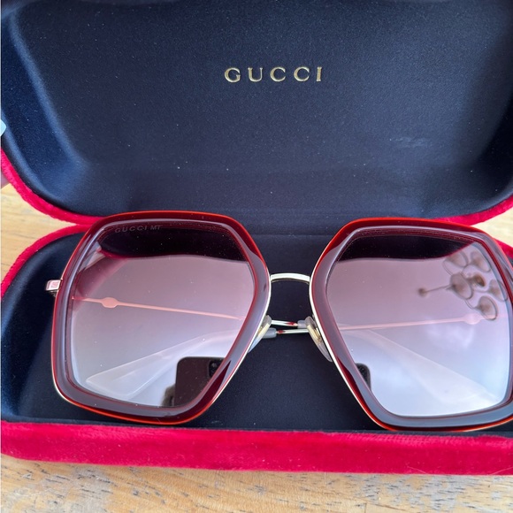 Rare vintage Gucci Sunglasses - Picture 1 of 3